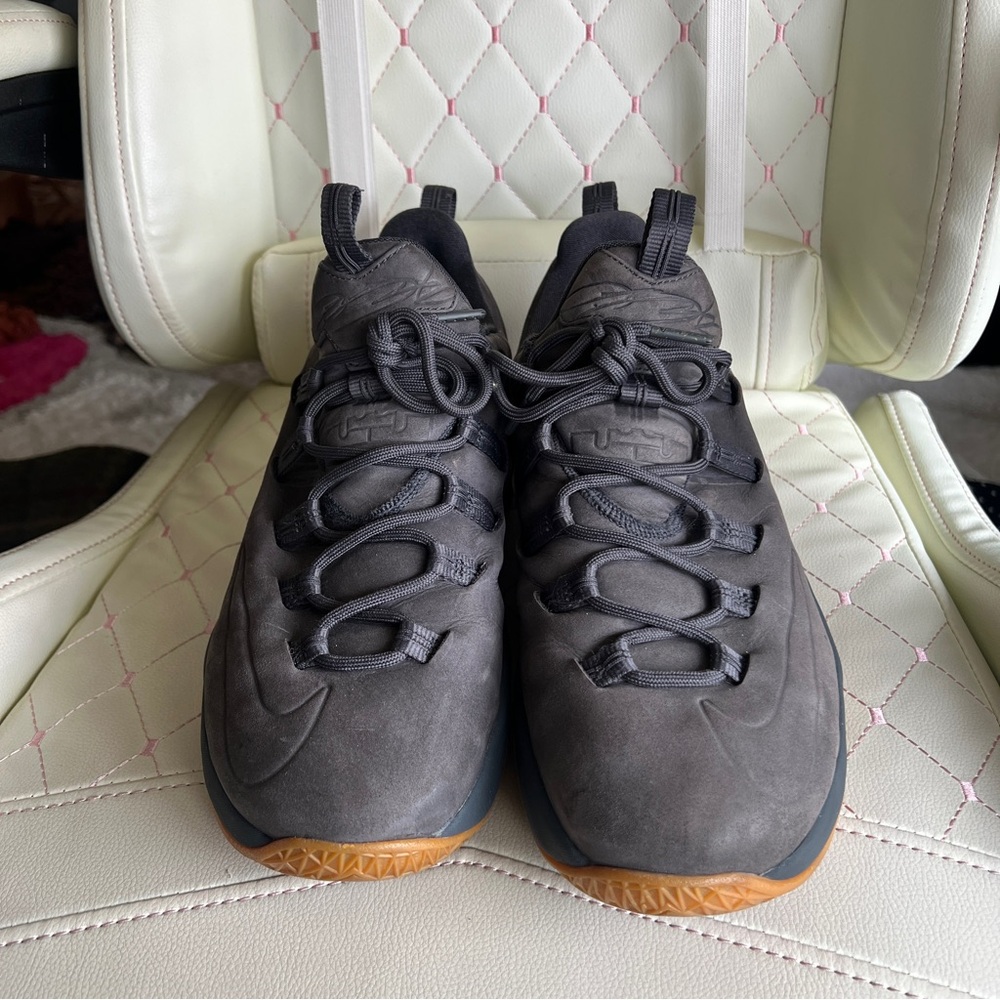 Men's Grey Suede LeBron Athletic Shoes